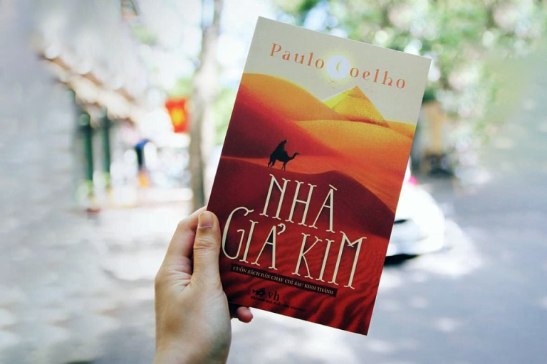 “Nhà Giả Kim” chuyến phiêu du theo đuổi vận mệnh của Santiago