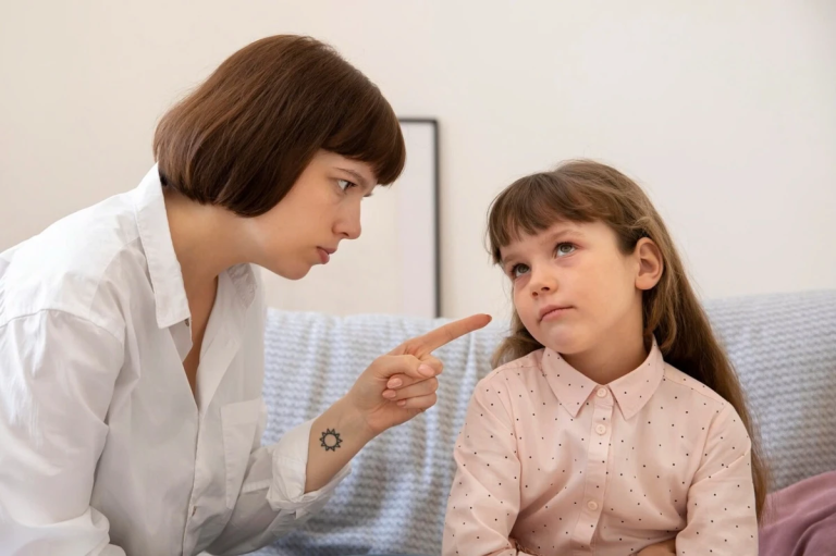 10 sai lầm khi nuôi dạy con mà nhiều thế hệ vẫn lặp lại