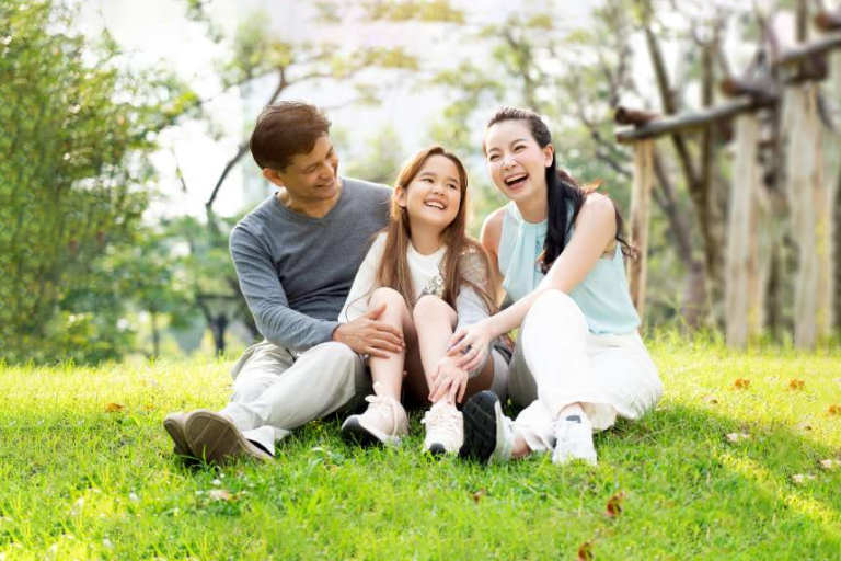 Bí quyết nuôi dạy con tuổi teen: Đừng nói chuyện nghiêm túc trước 9h tối